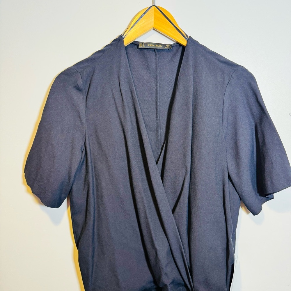 NWT Zara Basic Navy Wrap Short Sleeve Faux Wrap Blouse Small - Picture 2 of 7